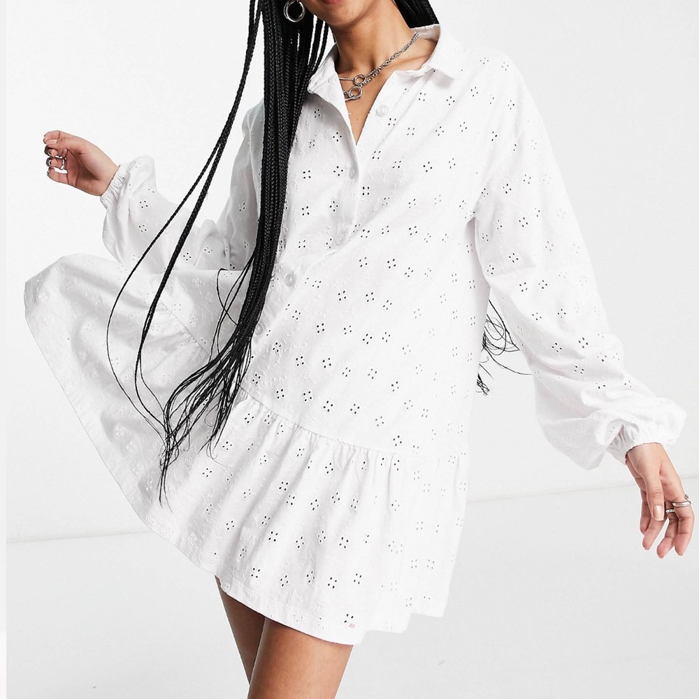 Eyelet detail long sleeve mini white shirt dress - Size US 8